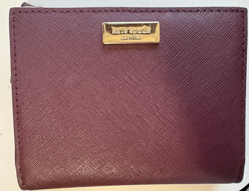 Kate Spade Patterson Drive L-Zip Bifold Wallet – NWOT
